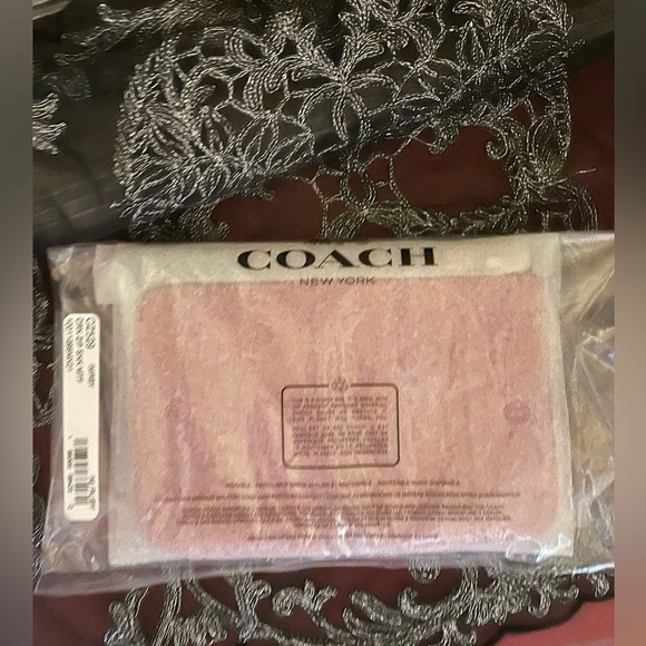 COACH NWT New Year Corner Zip Wristlet With Snake Graphic Lunar New Year - Picture 12 of 16